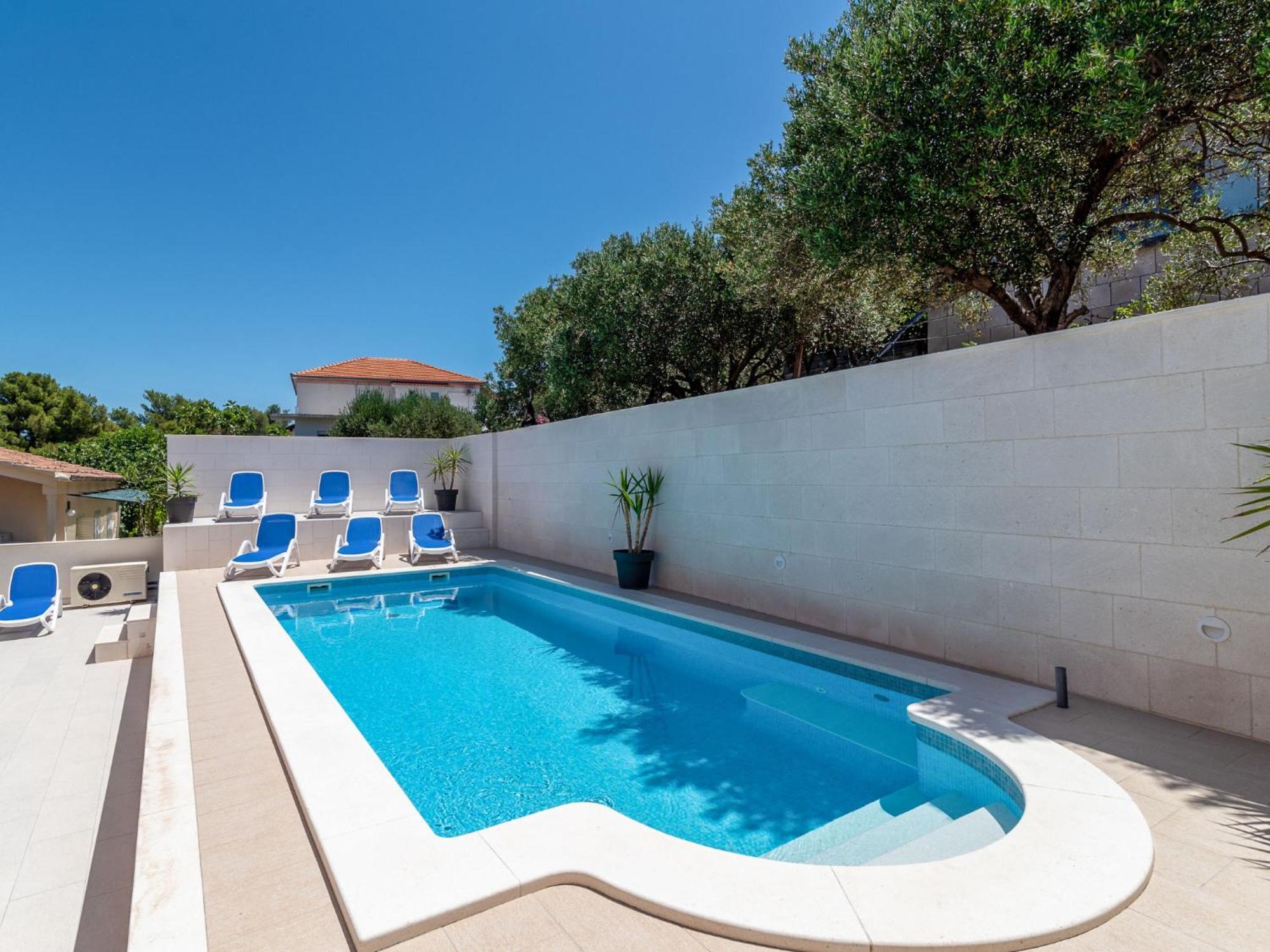 Apartment Mornar-5 By Interhome Trogir Exterior photo